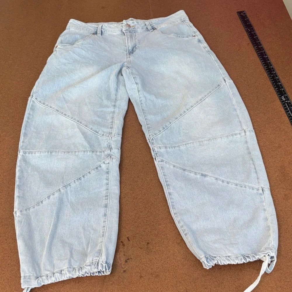 High Waisted Cropped Barrel jeans Light Blue Women's 90’ baggy boho - Picture 1 of 11